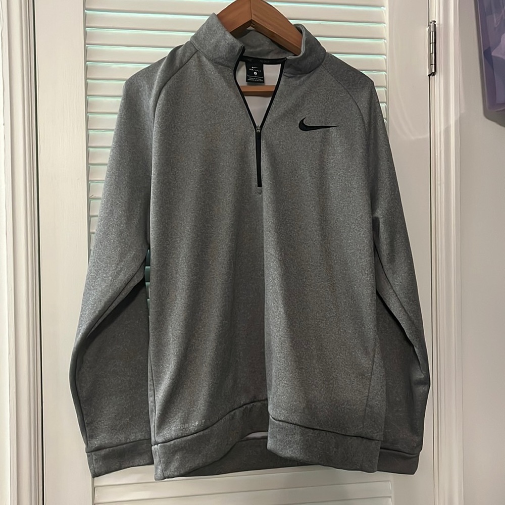 Nike Drifit Fleece